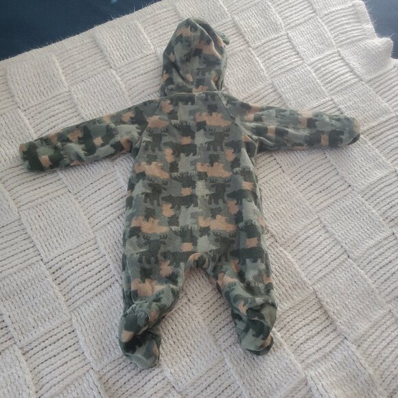 Healthtex hooded fleece bunting - Picture 2 of 7